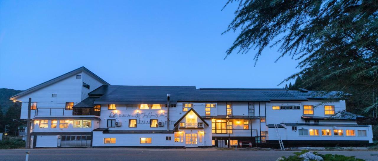 Kagura White Horse Inn Yuzawa (Niigata) Exterior foto